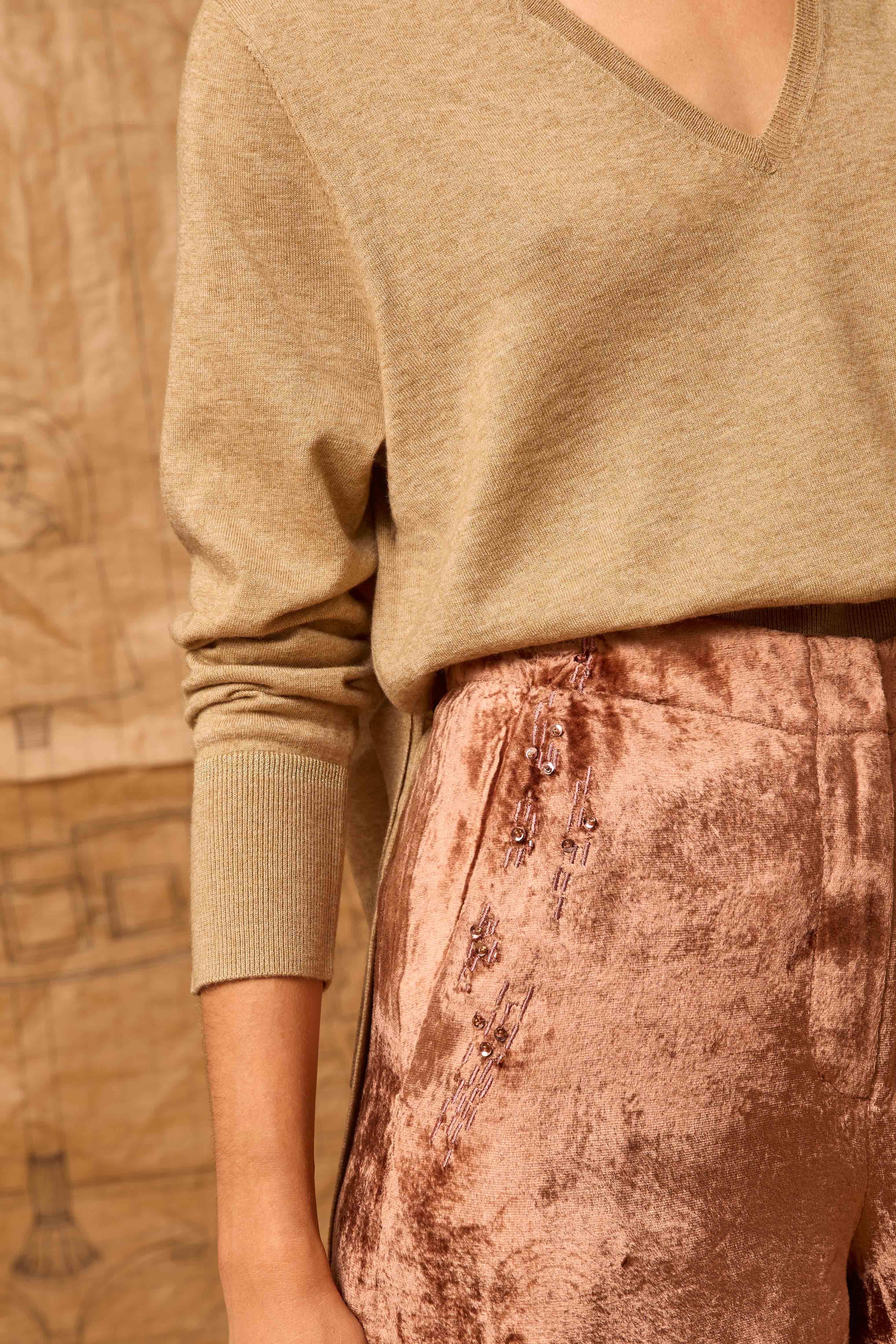 Pantalón terciopelo maquillaje