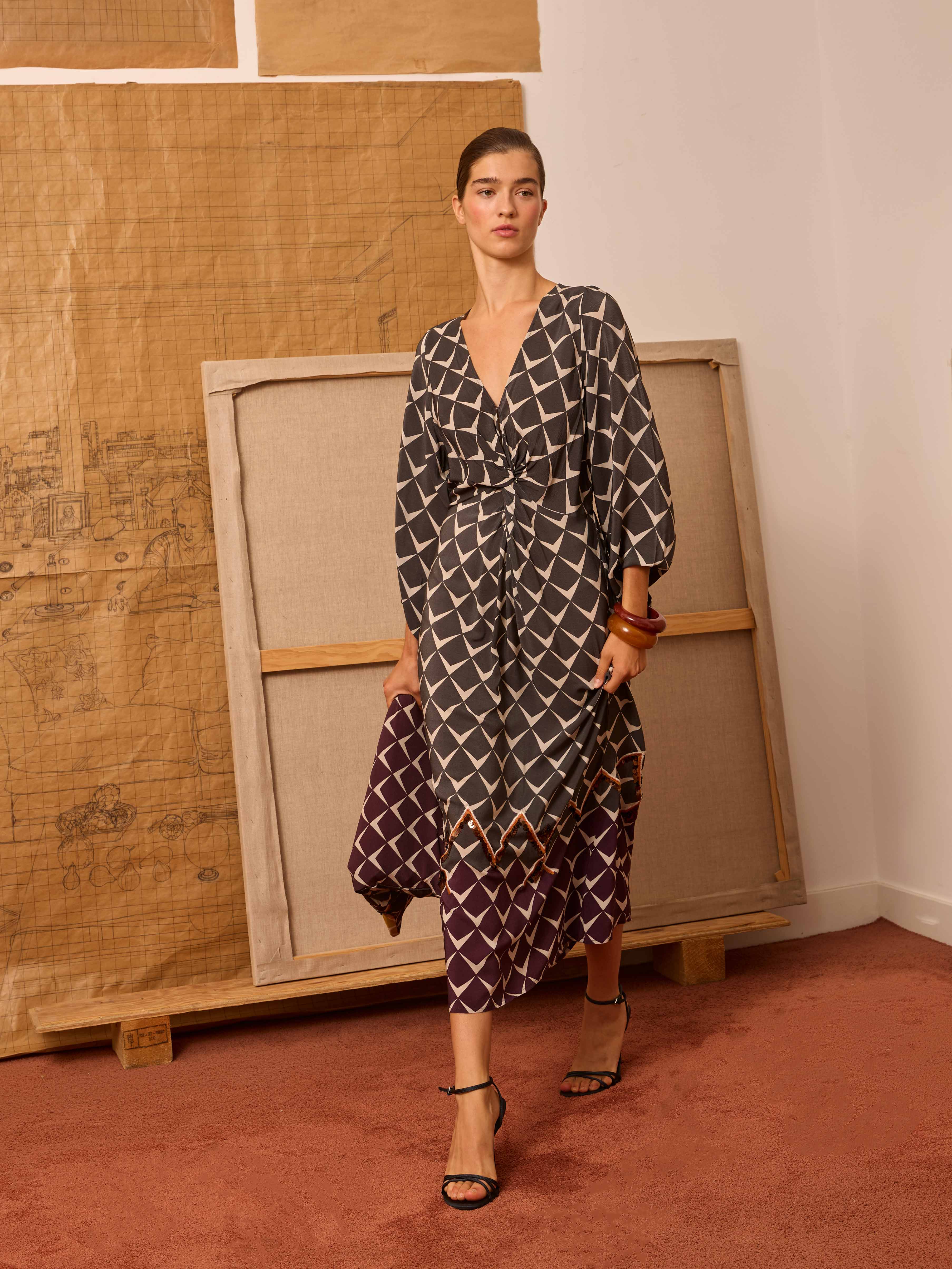 Vestido greca antracita