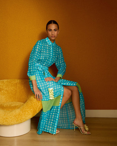 Vestido camisero azul de cuadros – Is Coming