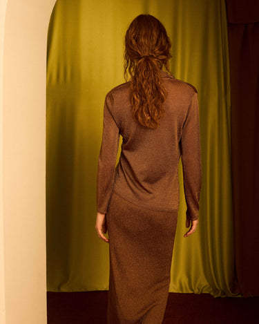 Copper-colored asymmetrical neck sweater – Is Coming