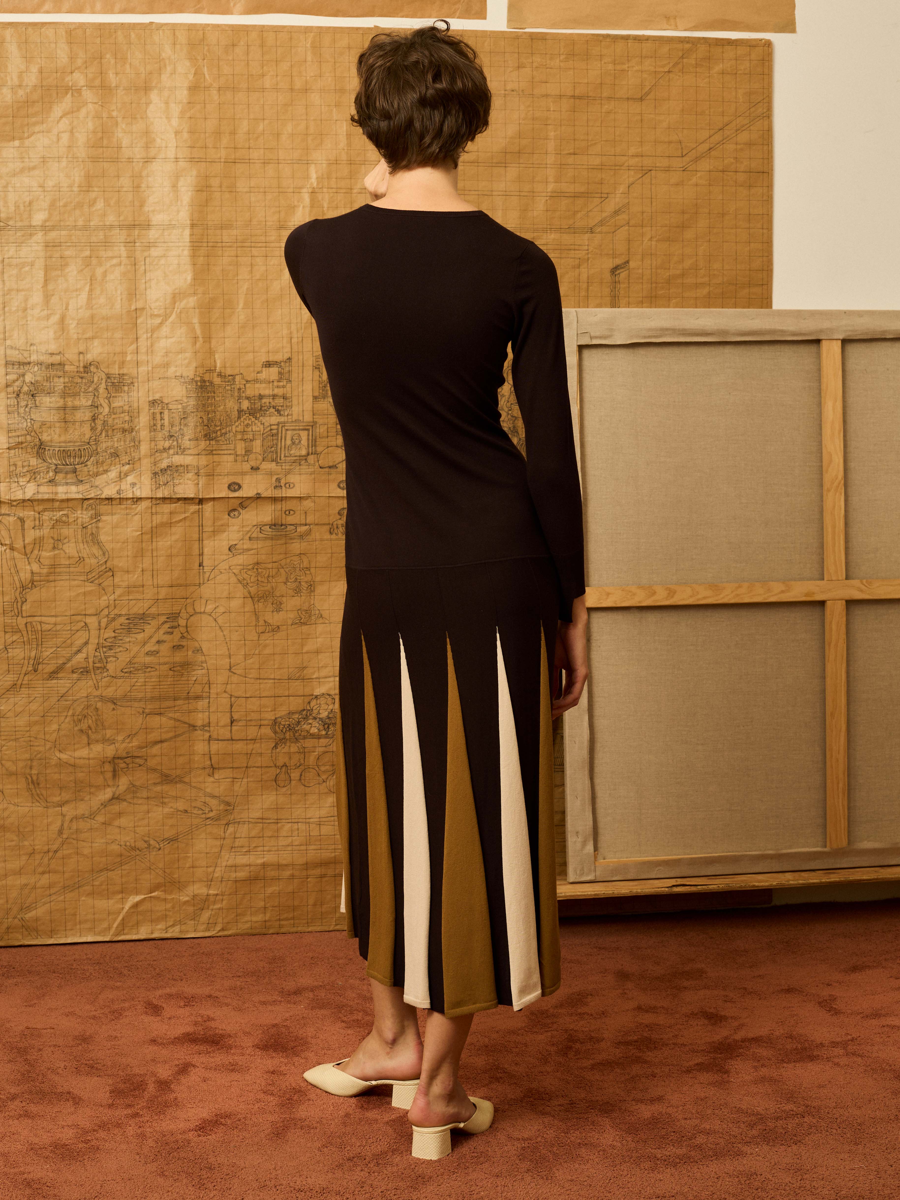 Vestido de punto blanco y negro