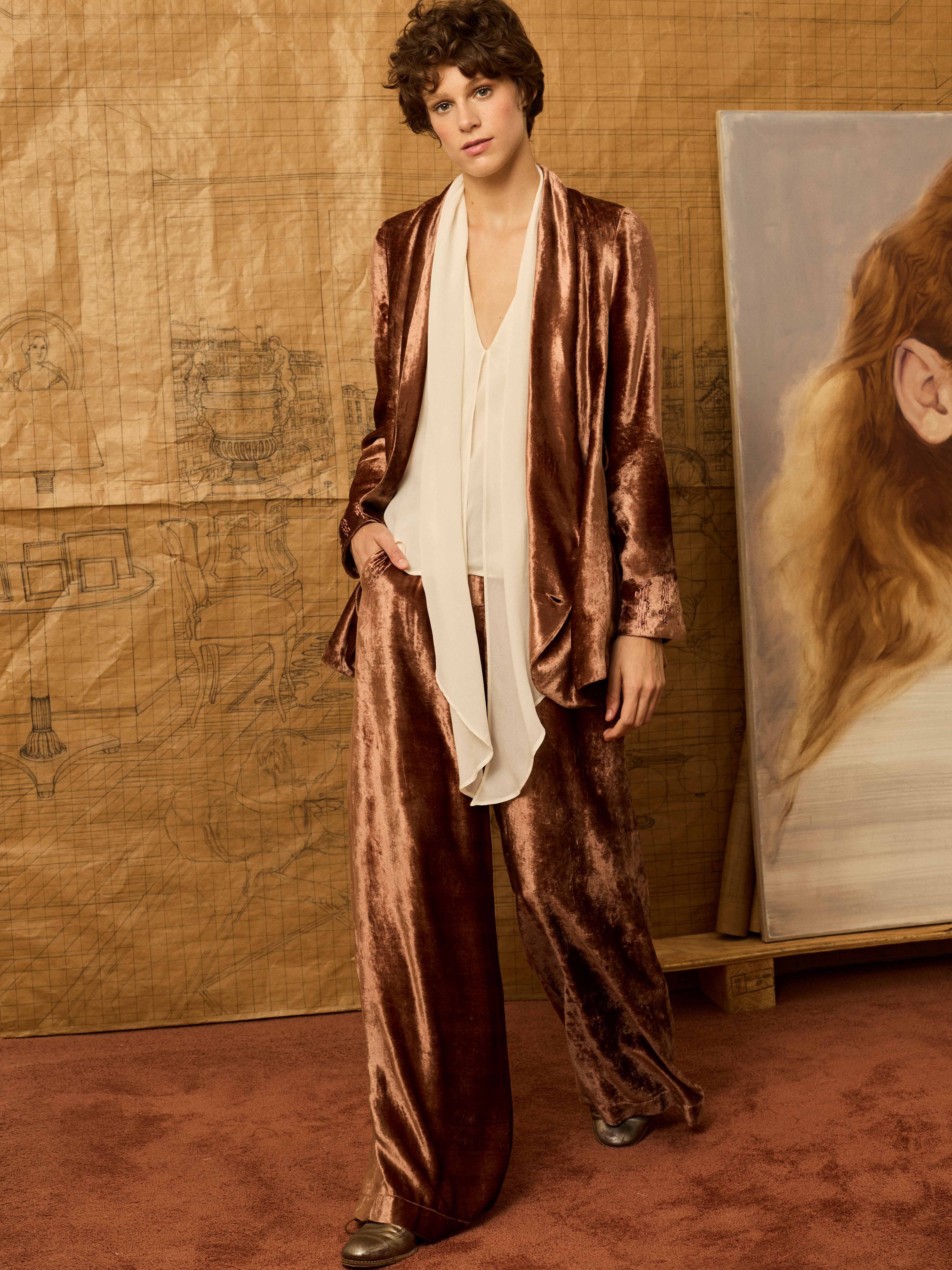 Pantalón terciopelo maquillaje